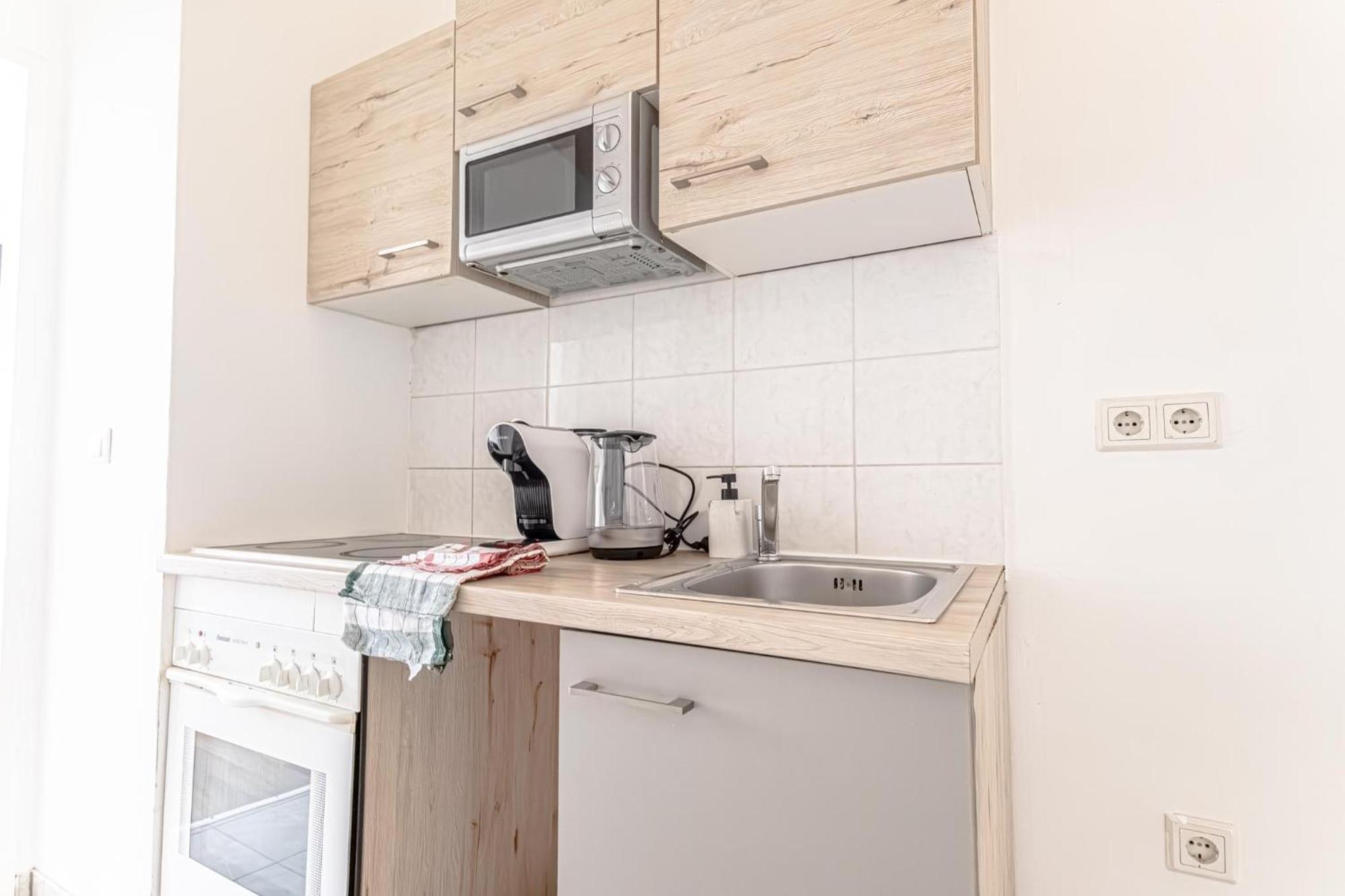 Explore Vienna 2Br And 1Lr Retreat Near Westbahnhof Zewnętrze zdjęcie